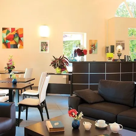 Hotel Du Moulin Marin 3*