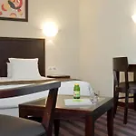 Hotel Du Moulin Marin Lapalisse